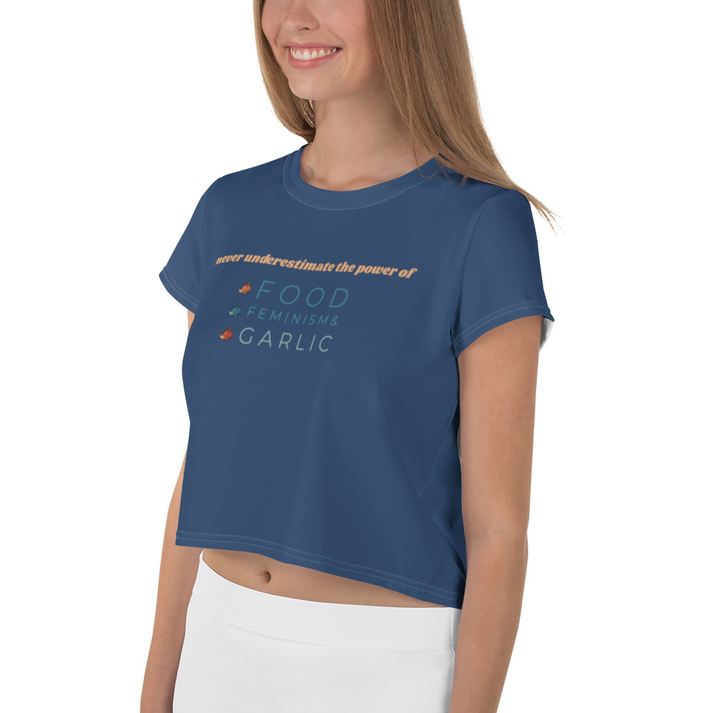 breads crop tee